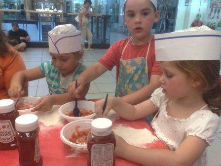 קדמ קטשופ היינץ בפעילות בישול לילדים בוואן נצרת