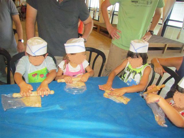 הפעלת בישול לילדי עובדים - קיטנה באפלייד מטריאלס