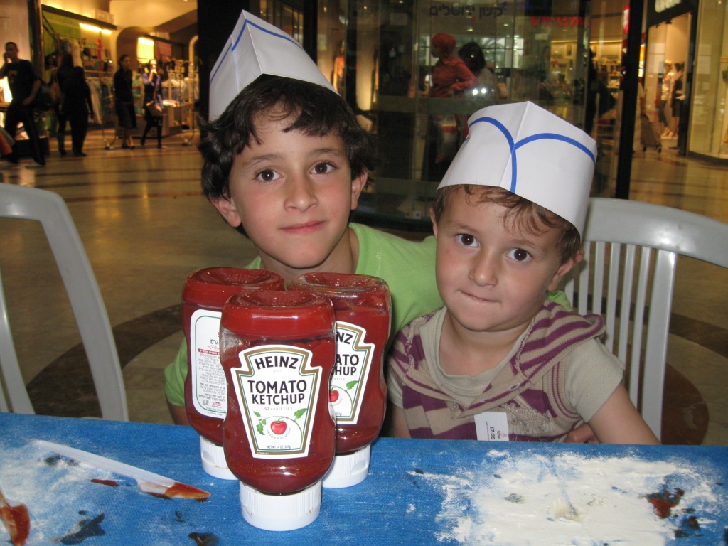 ילדים מבשלים עם תמי וקטשופ הינץ בירושלים 56